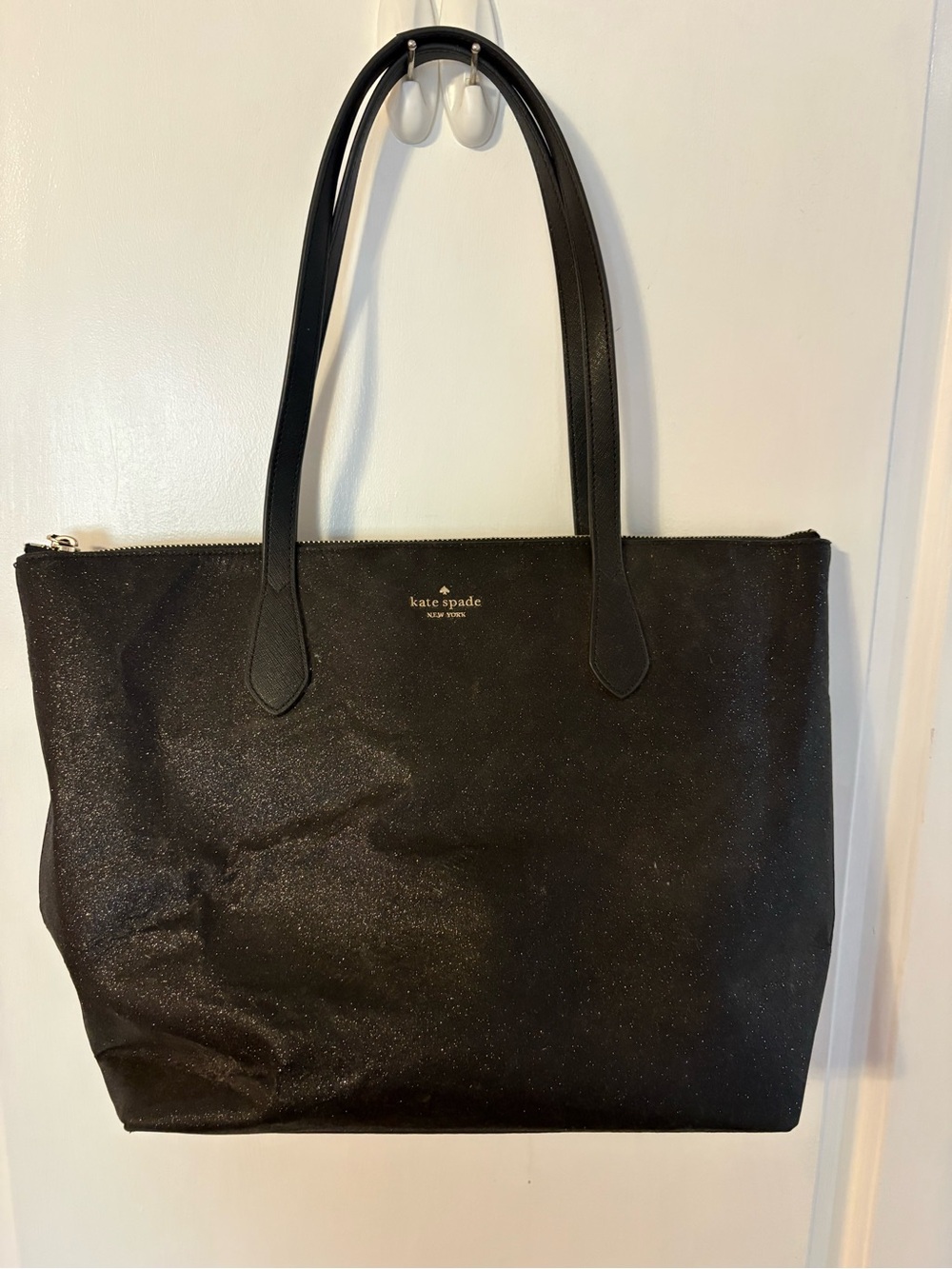 Black glittery Kate spade purse ♠️